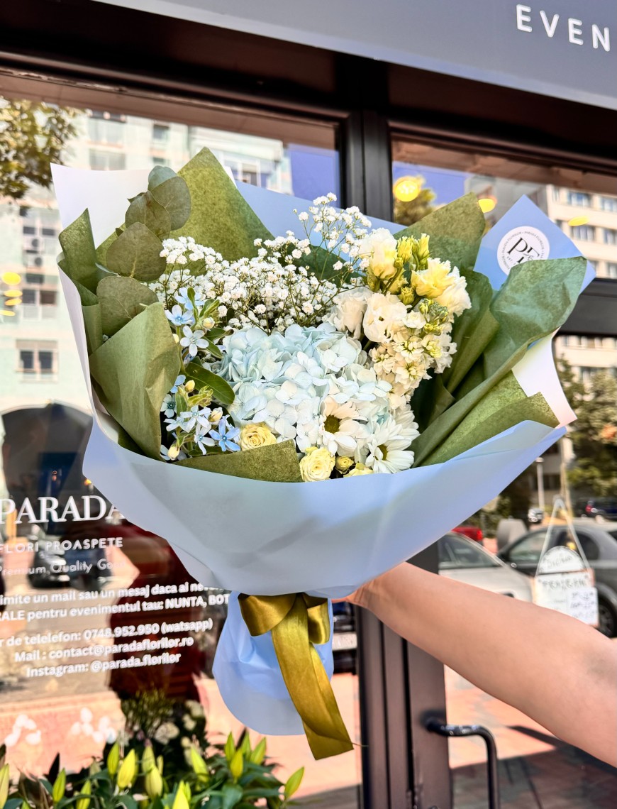 Buchet Hortensie si Eustoma Curly - Blue Blue